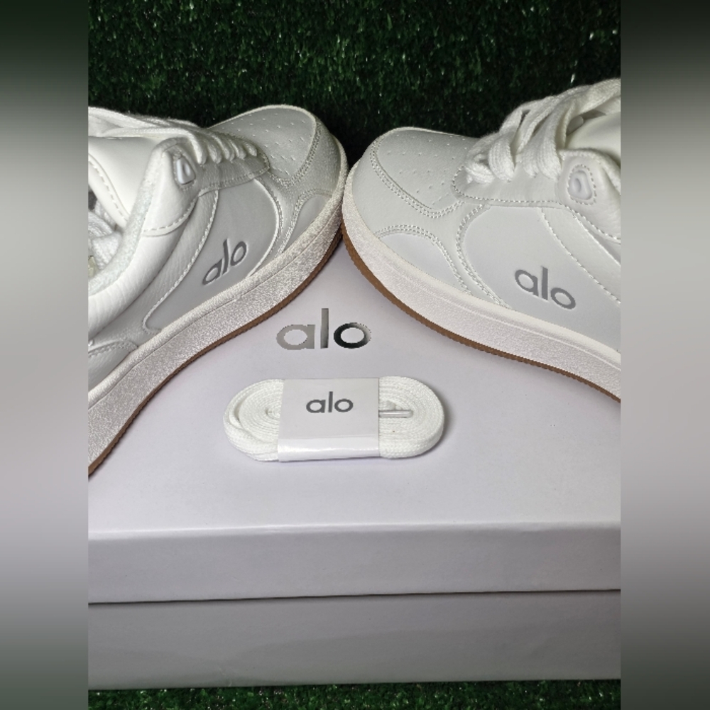 Alo White Recovery Mode Sneakers Women Brand New alo Shoes - Picture 2 of 10